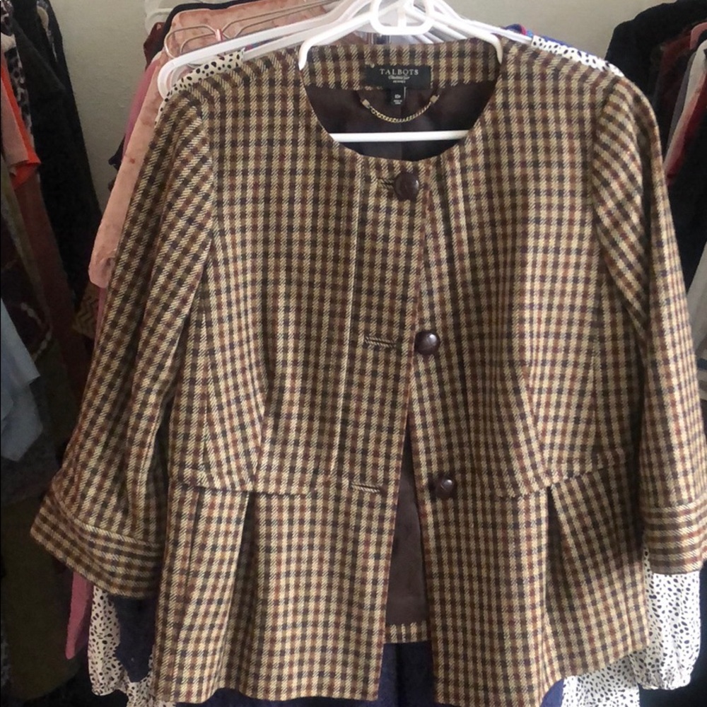 NEVER been worn!! Talbots tweed jacket🔥